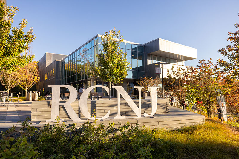 rcnj-learning-commons-exterior Metal RCNJ letters in front of Ramapo College's Learning Common building