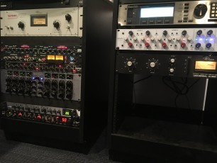 Les Paul Studio Equipment