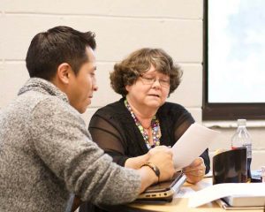 Student getting Ramapo Staff assistance