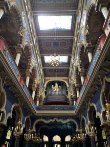 Interior of the Jerusalemska Synagogue, built ornately in an Orientalist style.