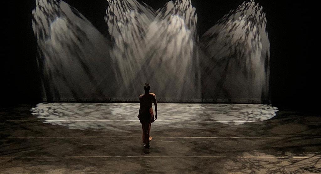 Single dancer on stage