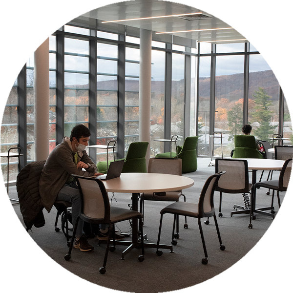 Open floor plan in Learning Commons looks out to Ramapo Mountains
