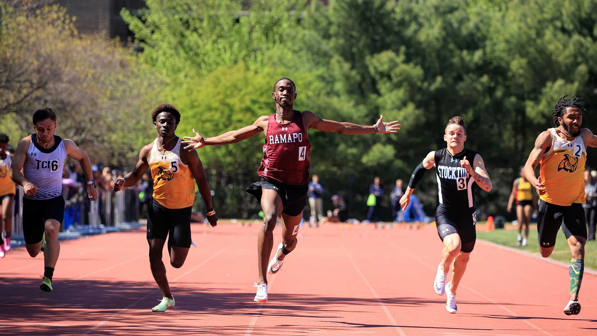 Ramapo's track star, Cheicka Traore racing