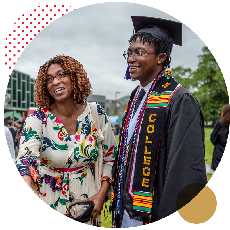 Victor Oluwagbemi ’25 and his mom during graduation celebrations at Ramapo College.