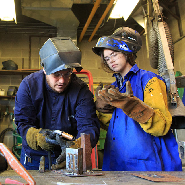 Sculpture Majors/Minors & Concentrations