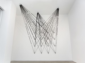 Ryan Roa, Space Drawing #34, 2014, rubber bungee cords and hardware, dimensions variable, courtesy of the artist.