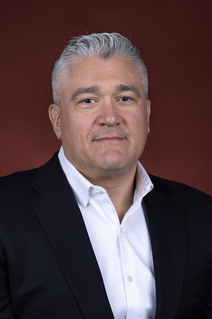 Headshot of Albert Nieves